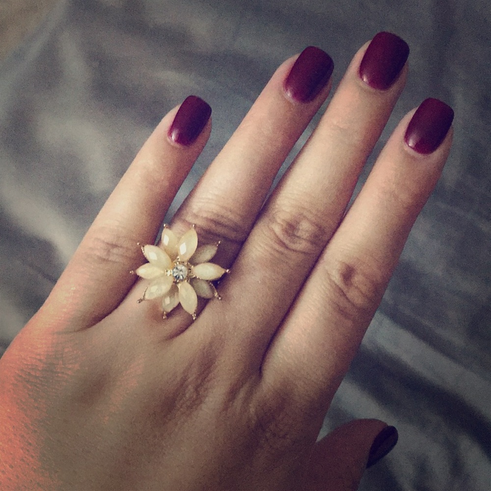 Gold/pink party fashion ring